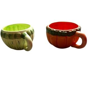Set Of 2Majolica "Carrot, Asparagus,‎  Vegetable Soup Mugs, Stunning Shade